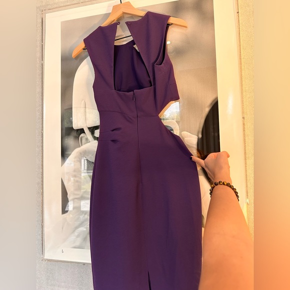 NEW BCBGMAXAZRIA GRAPE LAURA SLEEVELESS CUTOUT - Picture 4 of 5